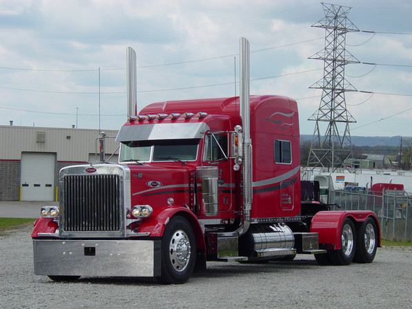 Peterbilt 379 Classic Style 20" Miter End Bumper w/ Tow Hole