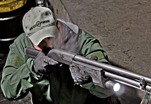 SureFire DSF-500-590 Ultra-High Dual-Output LED Forend w/ Integrated WeaponLight for Mossberg 500 & 590 SureFire DSF-500-590 Ultra-High Dual-Output LED Forend w/ Integrated WeaponLight for Mossberg 500 & 590