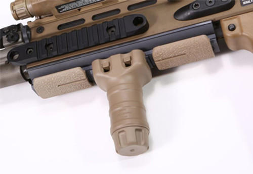 TangoDown Stubby Vertical Fore Grip - Picatinny, FDE TangoDown Stubby Vertical Fore Grip - Picatinny, FDE
