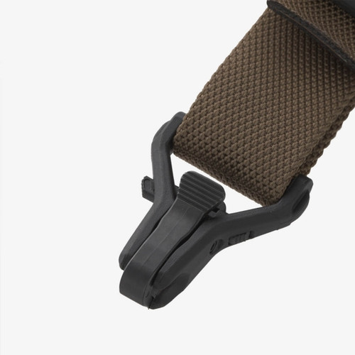 Magpul Paraclip For Slings - Fits 1-1/4" Webbing/Sling, Black Magpul Paraclip For Slings - Fits 1-1/4" Webbing/Sling, Black