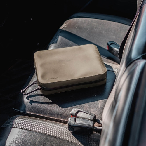 Magpul DAKA Utility Organizer Large - Flat Dark Earth Magpul DAKA Utility Organizer Large - Flat Dark Earth