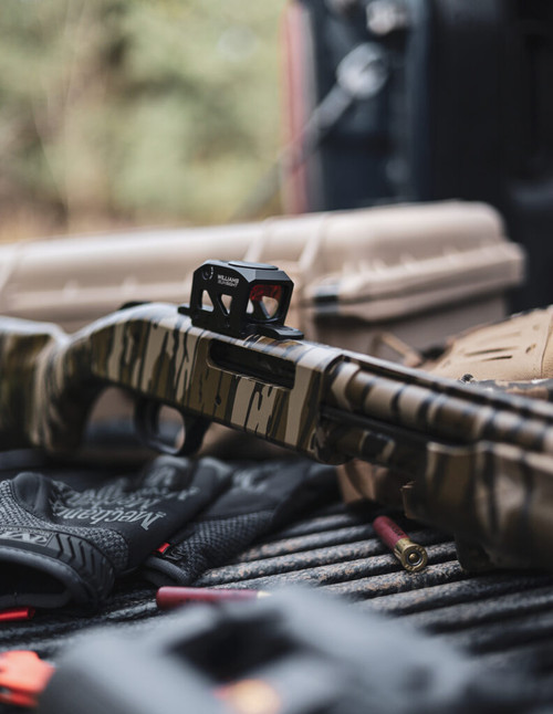 Williams Gun Sight's Low Reflex Sight - 3 MOA Red Dot and 32 MOA Segmented Circle Reticle, Black Williams Gun Sight's Low Reflex Sight - 3 MOA Red Dot and 32 MOA Segmented Circle Reticle, Black
