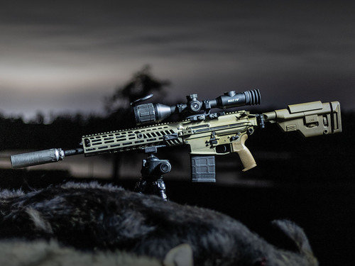 iRayUSA BOLT TX60C Thermal Weapon Sight - 3-16X Magnification, 60MM Objective, 30mm Tube, Multiple Reticle (1 Dynamic, 5 Static, 1 DIY), Black iRayUSA BOLT TX60C Thermal Weapon Sight - 3-16X Magnification, 60MM Objective, 30mm Tube, Multiple Reticle (1 Dynamic, 5 Static, 1 DIY), Black