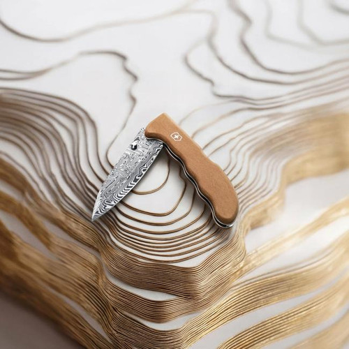 Victorinox 0.9410.J26 Evoke Wood Damast 2026 | Limited Edition Damascus Folding Knife with Wood Handle