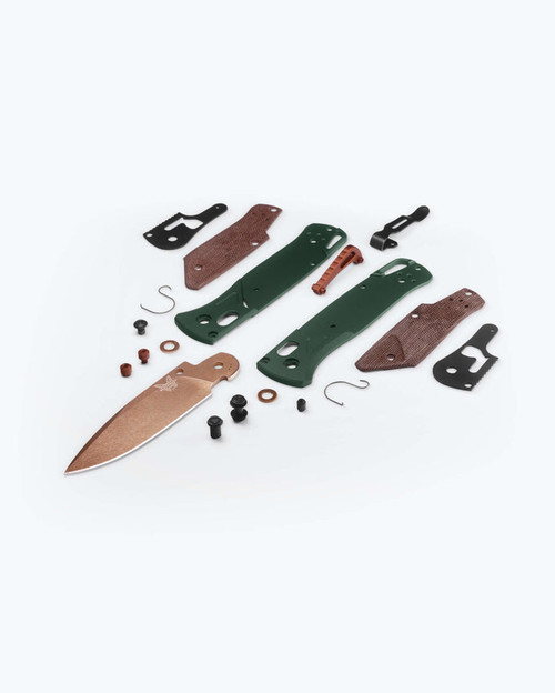 Benchmade Bugout 535FE-2602 3.24" CPM-S90V FDE Battlewash Blade Taiga Green Aluminum Micarta Handle Knife - 535FE-2602