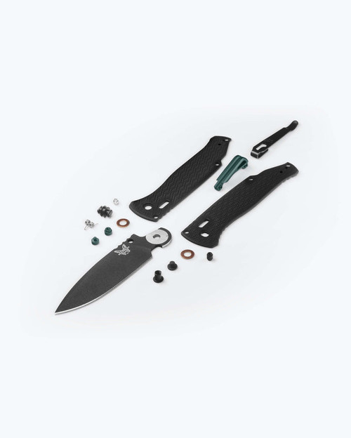 Benchmade 534BK Bugout Vapyr AXIS Lock 3.24" CPM MagnaCut Black Aluminum Handle - 534BK