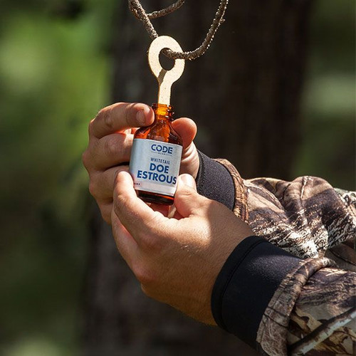 Code Blue OA1001 Whitetail Liquid Doe Estrous Urine - Buck Lure, 1 oz Code Blue OA1001 Whitetail Liquid Doe Estrous Urine - Buck Lure, 1 oz