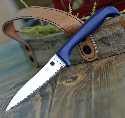 Spyderco Counter Puppy Kitchen Knife - 3.46" 7Cr17 Serrated Blade, Purple Plastic Handle