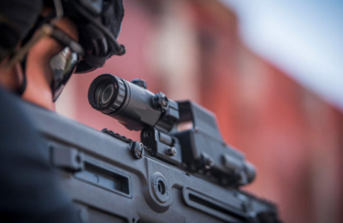 Meprolight MX3-T 3X Magnifier with Tactical Flip Mount Meprolight MX3-T 3X Magnifier with Tactical Flip Mount