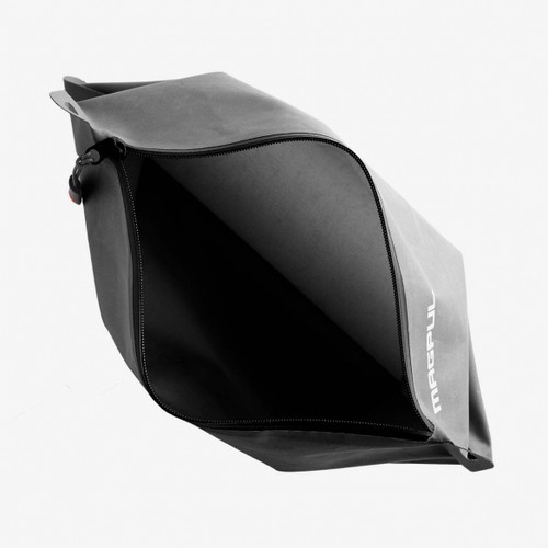 Magpul DAKA® Lite Pouch - LARGE - 700 TPU-Coated Nylon Magpul DAKA® Lite Pouch - LARGE - 700 TPU-Coated Nylon