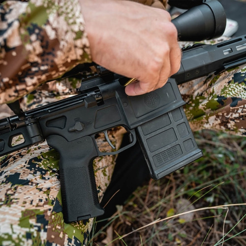 Magpul PMAG® 10 7.62 AC – SIG CROSS - 308 Winchester/762NATO, 10 Rounds, Fits Sig Sauer Cross, AICS Pattern, Black Magpul PMAG® 10 7.62 AC – SIG CROSS - 308 Winchester/762NATO, 10 Rounds, Fits Sig Sauer Cross, AICS Pattern, Black