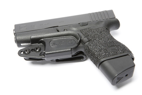 Glock shown for demonstration only.  This model fits the Sig P365/P365X/P365XL Glock shown for demonstration only.  This model fits the Sig P365/P365X/P365XL