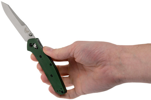 Benchmade 940 Osborne Folding Knife - 3.4" S30V Satin Plain Blade, Green Aluminum Handles Benchmade 940 Osborne Folding Knife - 3.4" S30V Satin Plain Blade, Green Aluminum Handles