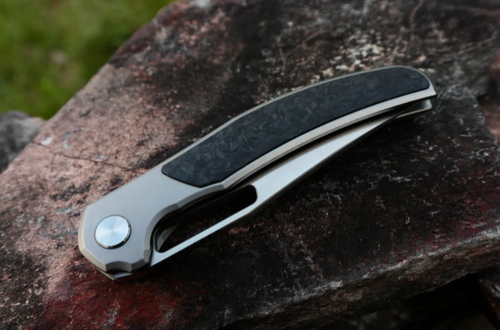 B'yondEDC Limited Edition Integral Frame Lock Folding Knife - 3.15" M390 Clip Point Blade, Titanium Handle with Carbon Fiber Inlay B'yondEDC Limited Edition Integral Frame Lock Folding Knife - 3.15" M390 Clip Point Blade, Titanium Handle with Carbon Fiber Inlay