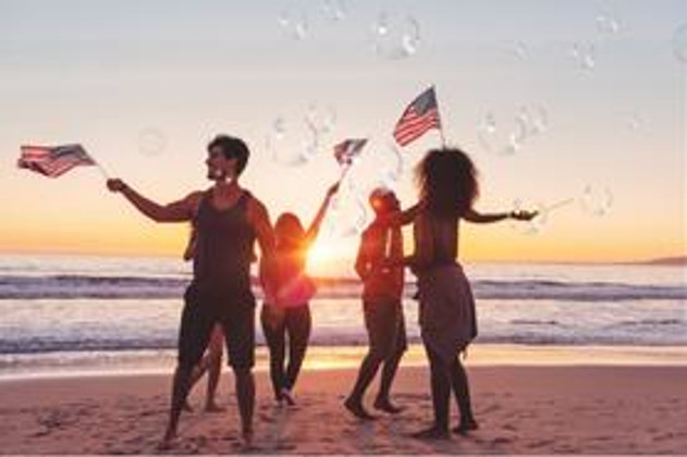 Awesome 4th of July vacation ideas (& What to Pack)