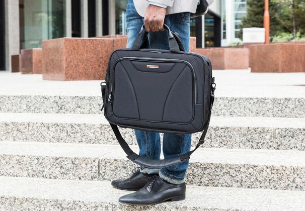 6 Types Of Office Bags For Men That Will Make You Stylish And Comfy