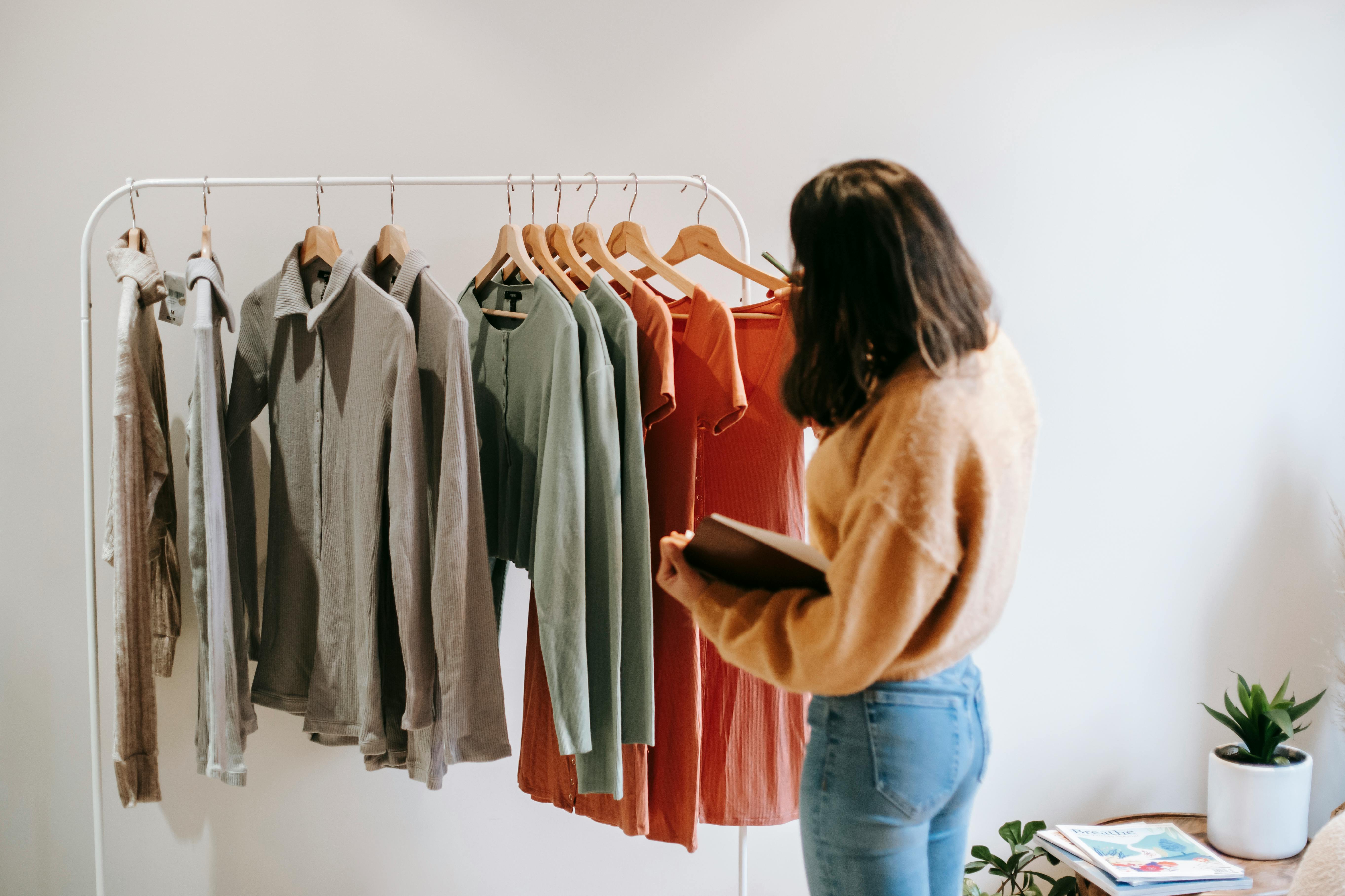 How to Build a Capsule Wardrobe with Timeless Pieces