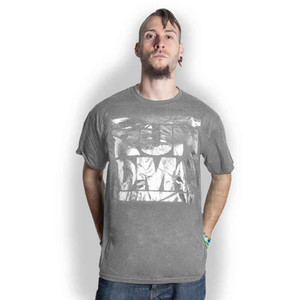 Run DMC Unisex T-Shirt: Logo (Grey) (Foiled) (Small) Run DMC Unisex T-Shirt: Logo (Grey) (Foiled) (Small)