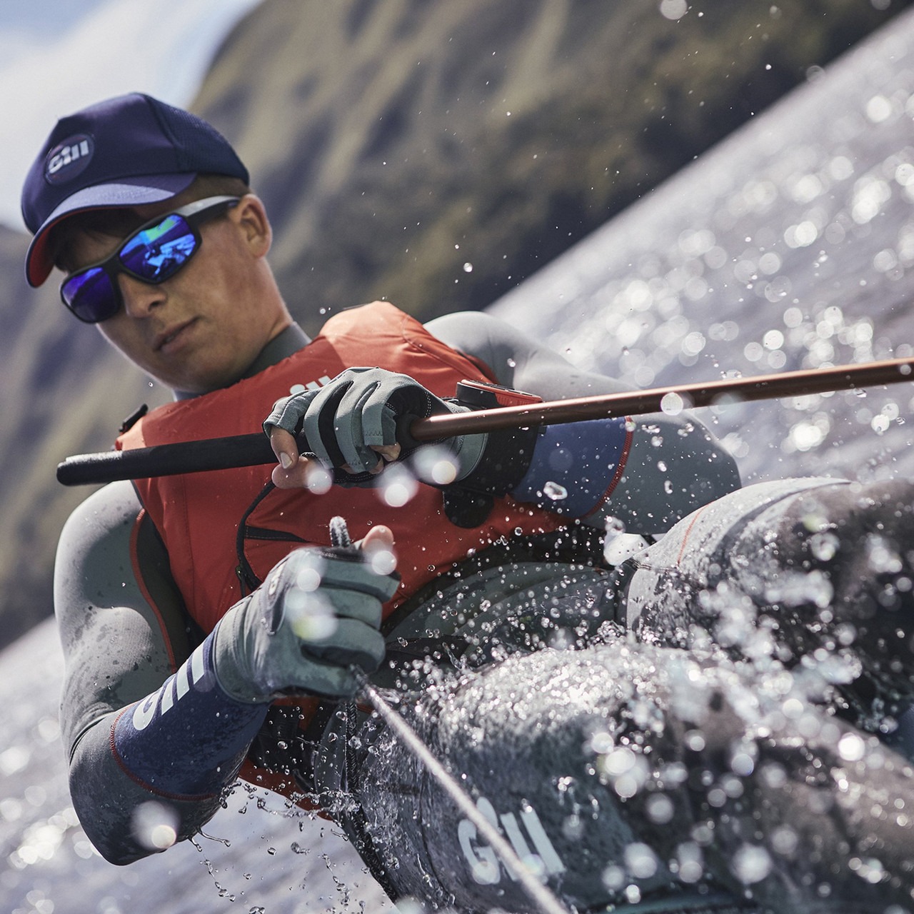 Pursuit Buoyancy Aid- 4916-ORA01-LIFESTYLE-1.jpg