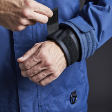 Active Jacket - FG300J-BLU39-MODEL-5.jpg