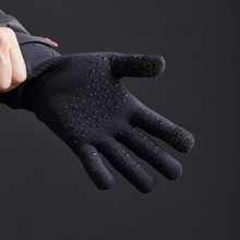 Waterproof Gloves - 7500-GRA01_MODEL.jpg