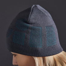 Reversible Knit Beanie - HT48-STE08_MODEL.jpg