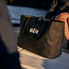 Changing Mat & Wet Bag - 5026-BLK01_Lifestyle-2.jpg