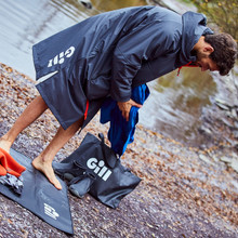 Changing Mat & Wet Bag - 5026-BLK01_Lifestyle-5.jpg