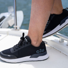 939-BLK01-LIFESTYLE-4