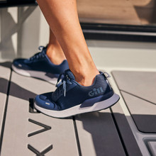 939-NAV02-LIFESTYLE-1