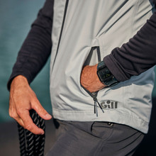 Pilot Gilet - CC92G-GRE15-LIFESTYLE-2.jpg