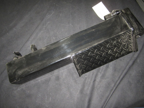 Right Hand Grid Weldment | Jerr-Dan
3511880080