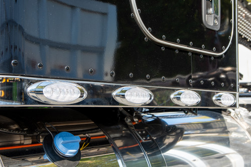 48 in. Sleeper Panel w/Clear Lens P1 Amber Light