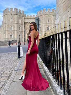 MARISSA GOWN MAROON