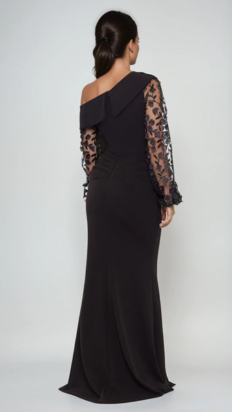 NAYA GOWN