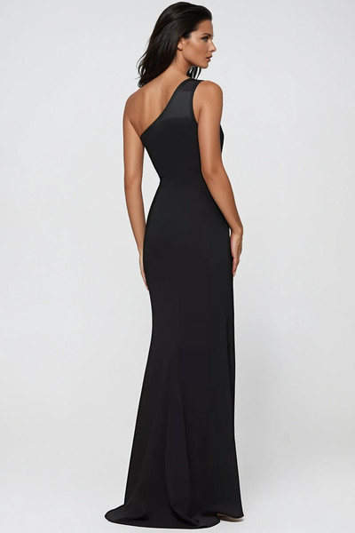 EVARA GOWN