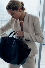 Balcombe Slim-Leg Trousers Camel Stretch Cotton