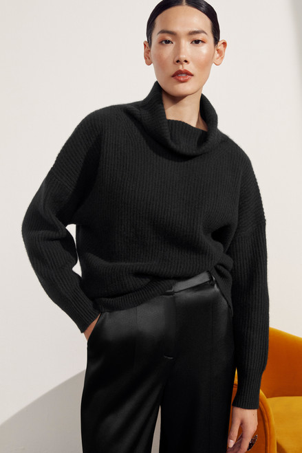 Clever Crepe Calvera Trousers Black Satin