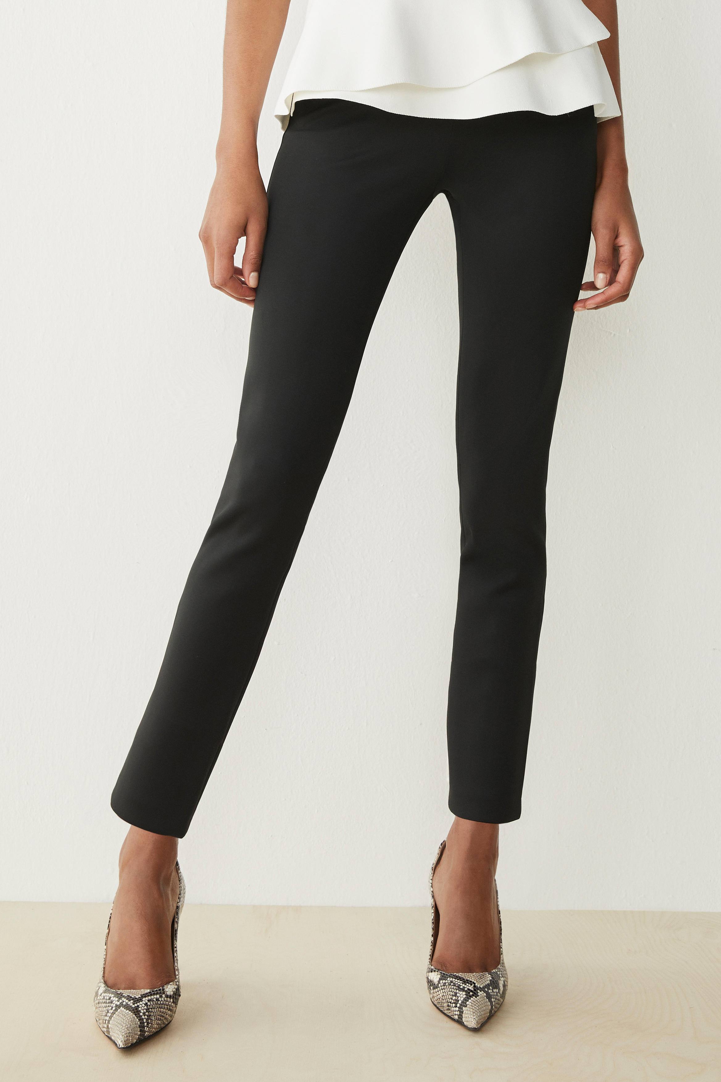 Workout Performance 4-Way Stretch Skinny Trousers Black