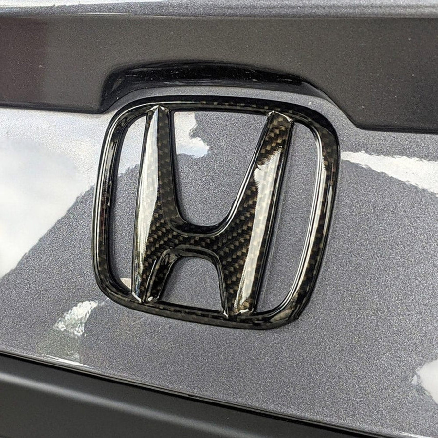 Ceramic Carbon Vinyl Wrap On Car