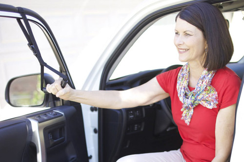 Car caddie with women.