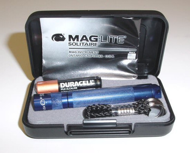 MagLite Solitaire AAA Flashlight – Blue Aircraft Aluminum, Keyloop, 3 1/4 Inches (K3A112)