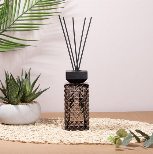 Pomegranate Noir Diffuser (250ml) Pomegranate Noir Diffuser (250ml)