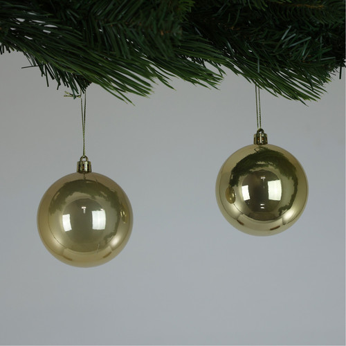 Pearlised Cream / Gold Baubles (8cm) (6 Pieces) Pearlised Cream / Gold Baubles (8cm) (6 Pieces)