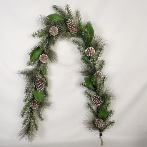 Rattan Pine Cone Garland (180cm) Rattan Pine Cone Garland (180cm)