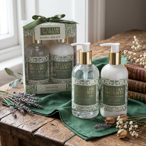 Oak & Hazelnut Acorn Hand Care Set
