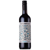 Estampado Red is a red wine blend from Argentina inspired by the graphic patterns of Argentine gaucho costumes.