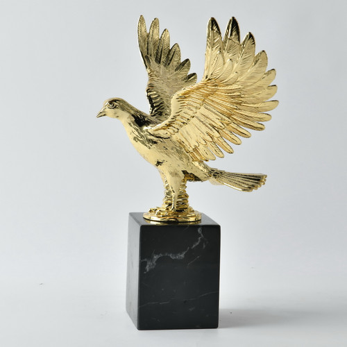 Majestic Gold Hawk Sculpture On Base 12030525 By AFD