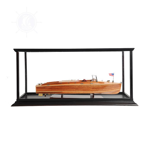 Chris Craft Runabout With Display Case B033A (Model Kit) By OMH