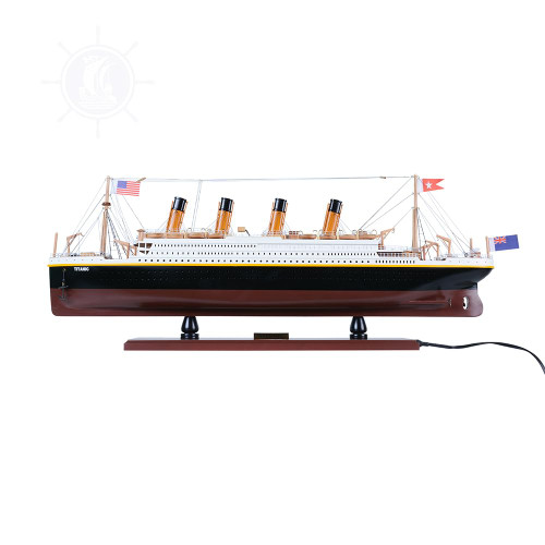 Titanic With Lights C057 (Model Kit) By OMH